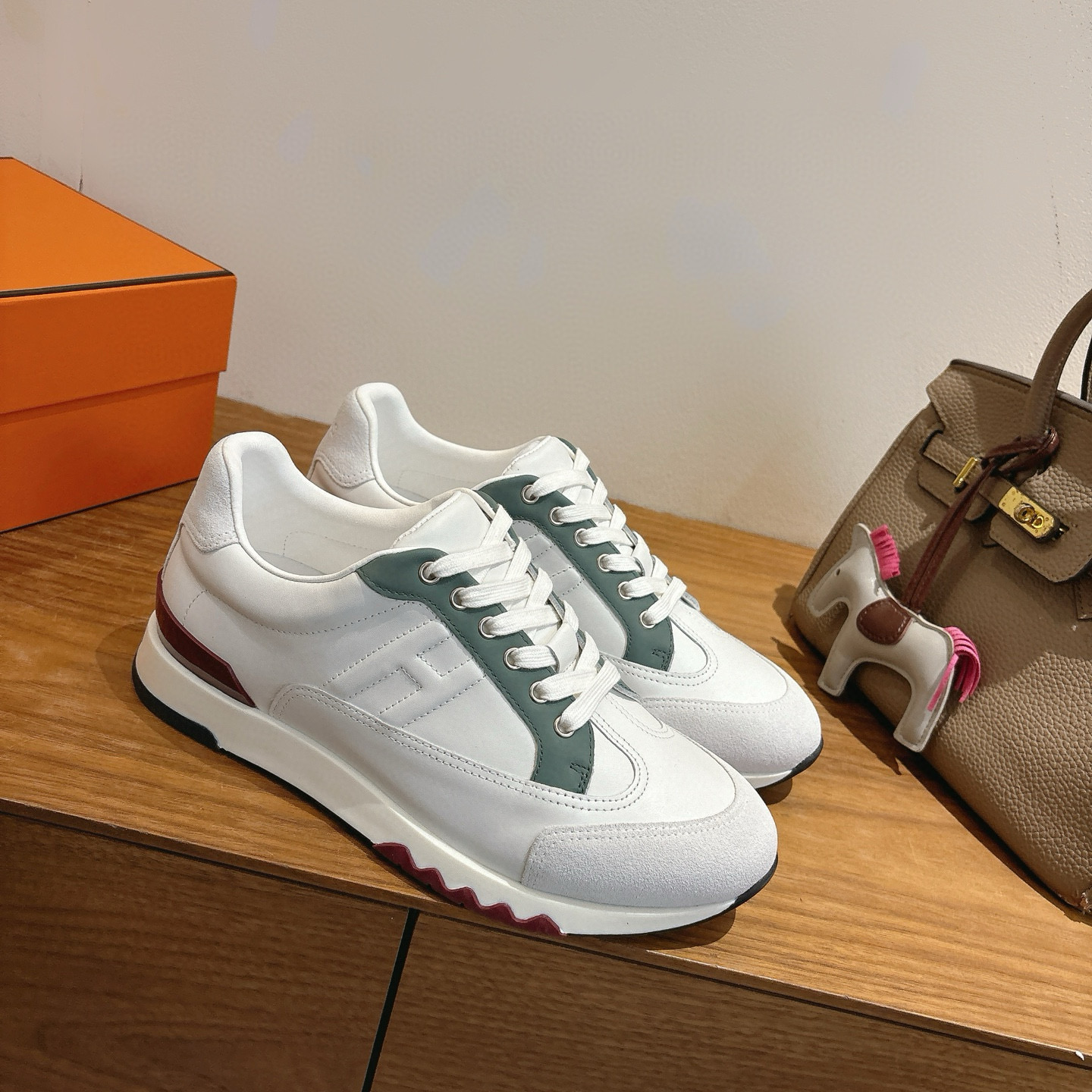 c2e4a436fe3eecda56ee0e677bb25f9c_1765362619_0348.jpg c2e4a436fe3eecda56ee0e677bb25f9c_1765362619_0348.jpg