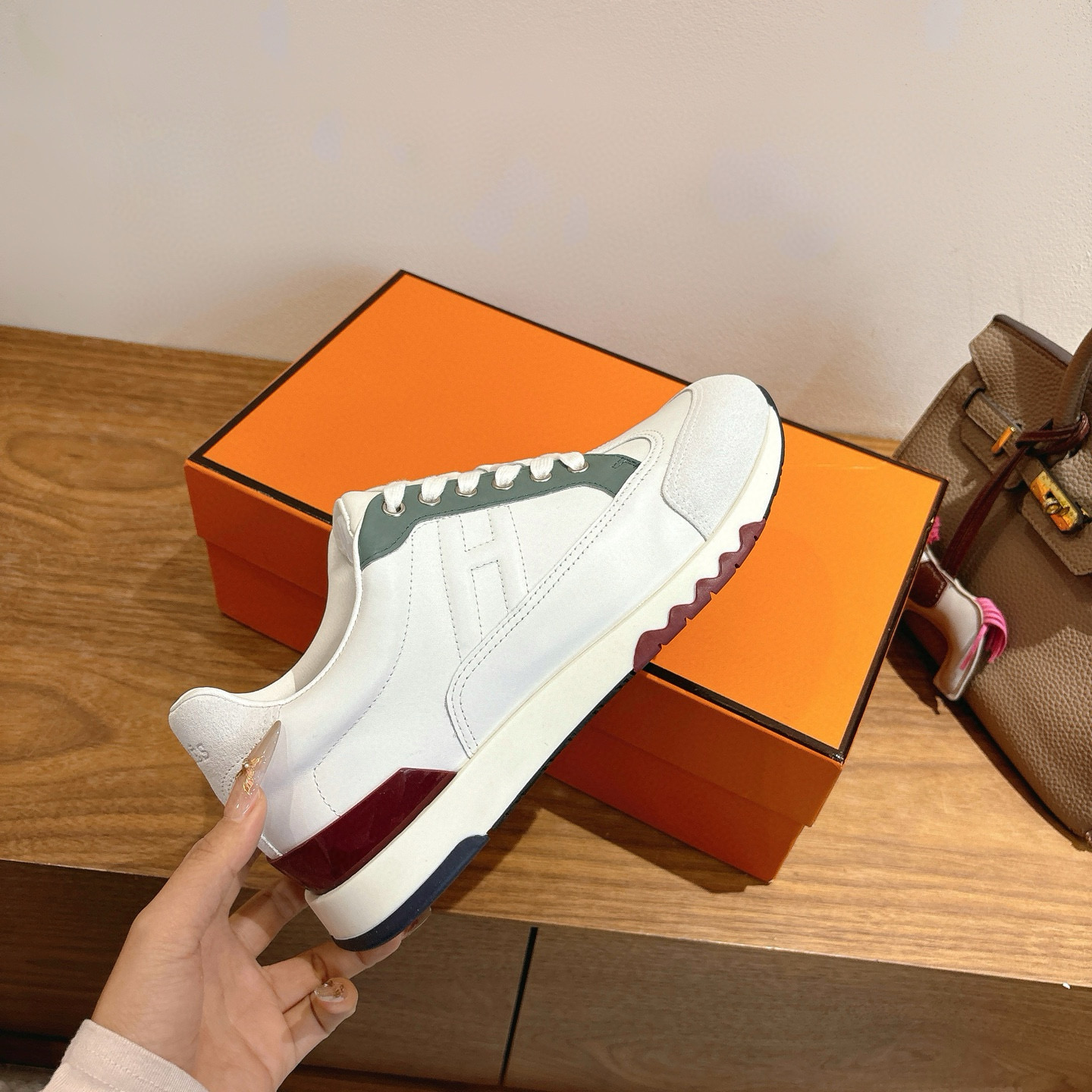 c2e4a436fe3eecda56ee0e677bb25f9c_1765362619_1016.jpg c2e4a436fe3eecda56ee0e677bb25f9c_1765362619_1016.jpg