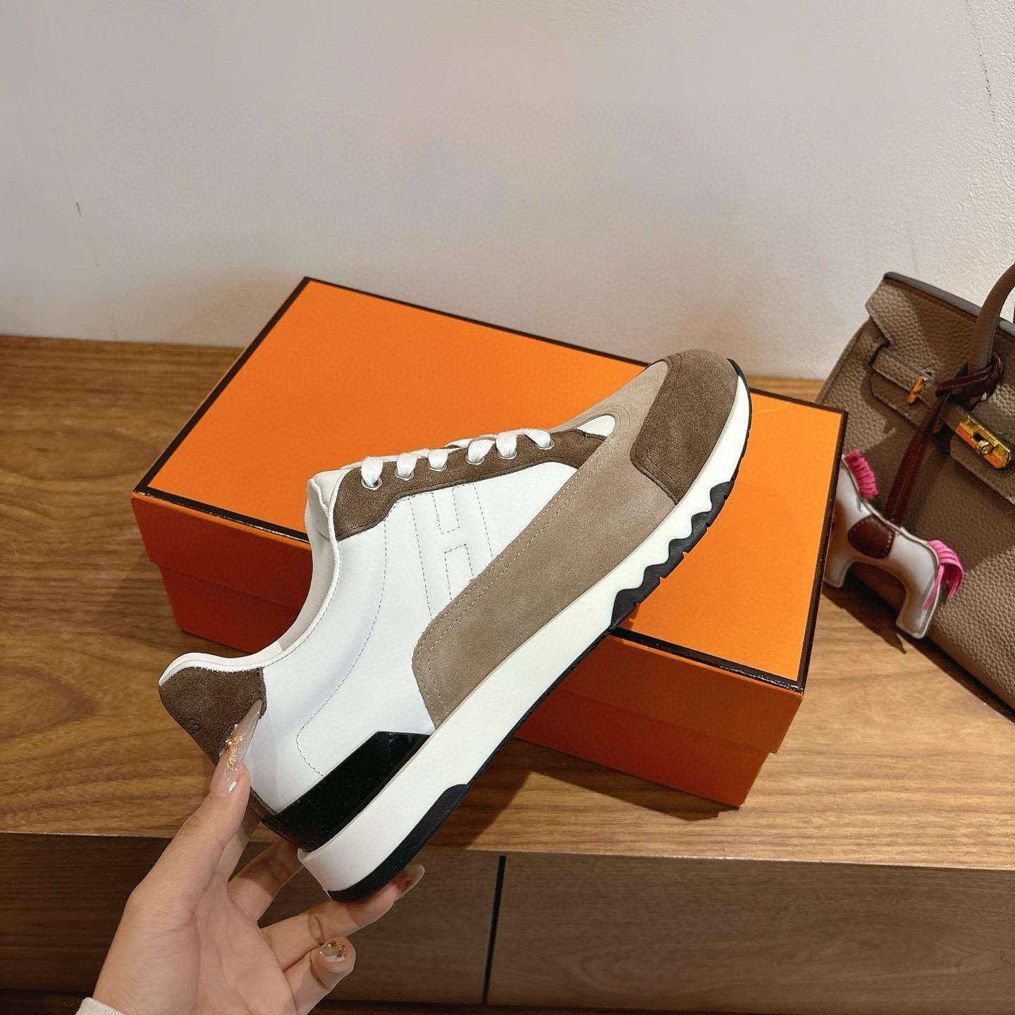 c2e4a436fe3eecda56ee0e677bb25f9c_1765362665_3121.jpg c2e4a436fe3eecda56ee0e677bb25f9c_1765362665_3121.jpg