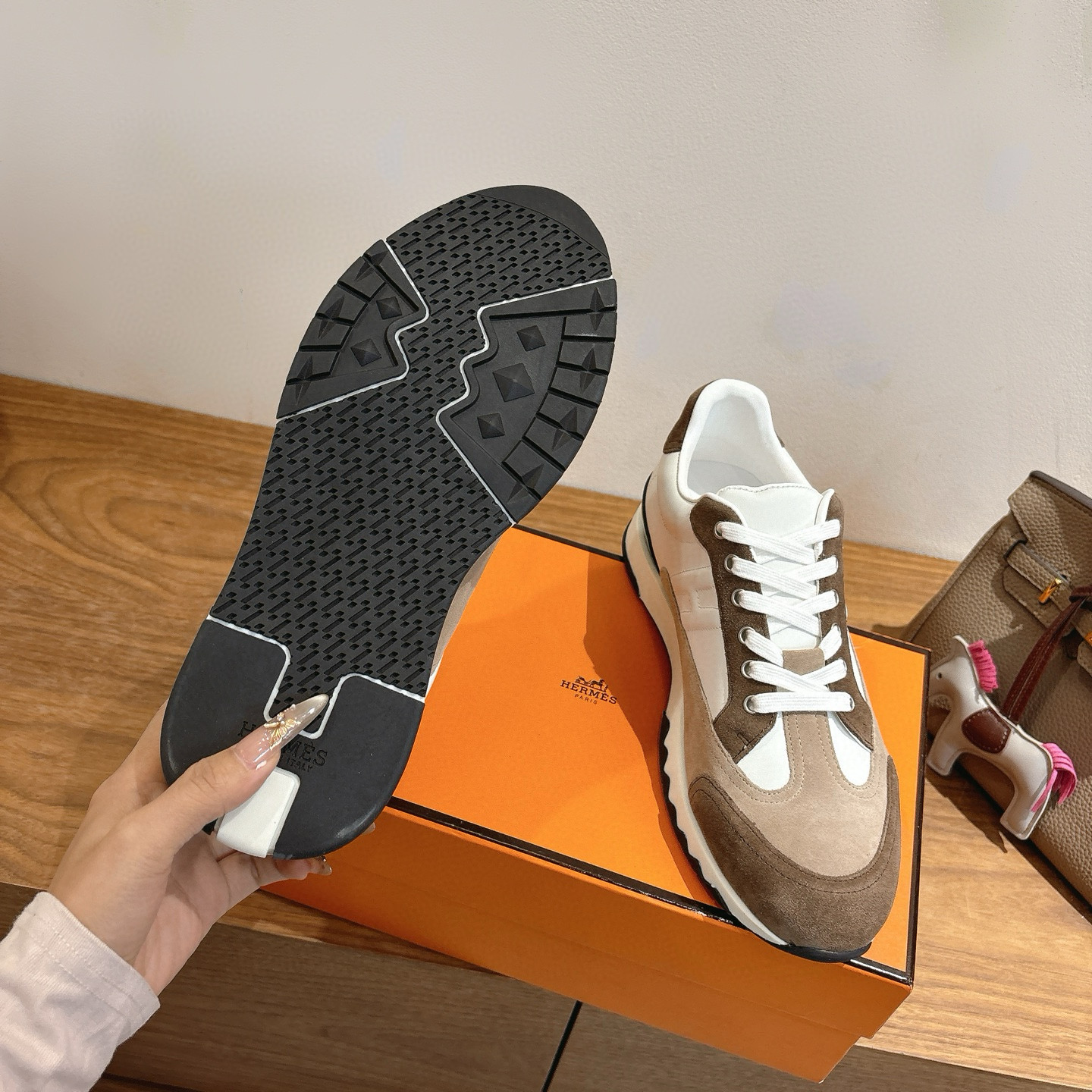 c2e4a436fe3eecda56ee0e677bb25f9c_1765362665_4171.jpg c2e4a436fe3eecda56ee0e677bb25f9c_1765362665_4171.jpg