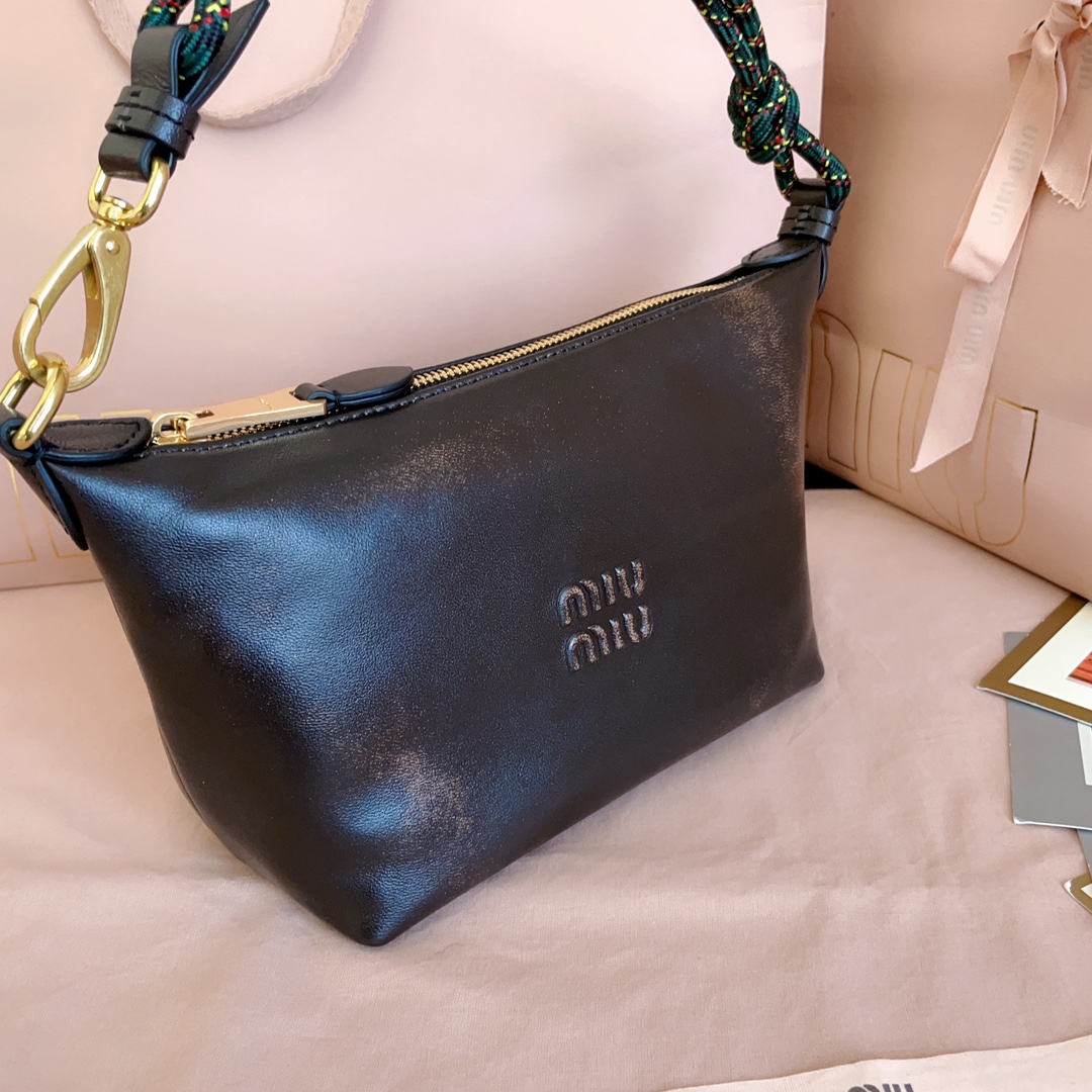 72125079e8a0b3d0db5bf508b12092e0_1768359439_484.jpg 72125079e8a0b3d0db5bf508b12092e0_1768359439_484.jpg