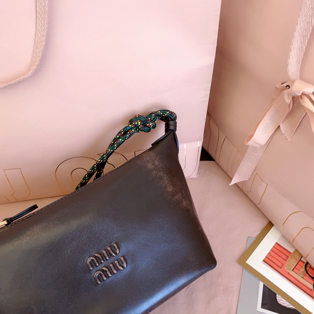 72125079e8a0b3d0db5bf508b12092e0_1768359439_5416.jpg 72125079e8a0b3d0db5bf508b12092e0_1768359439_5416.jpg