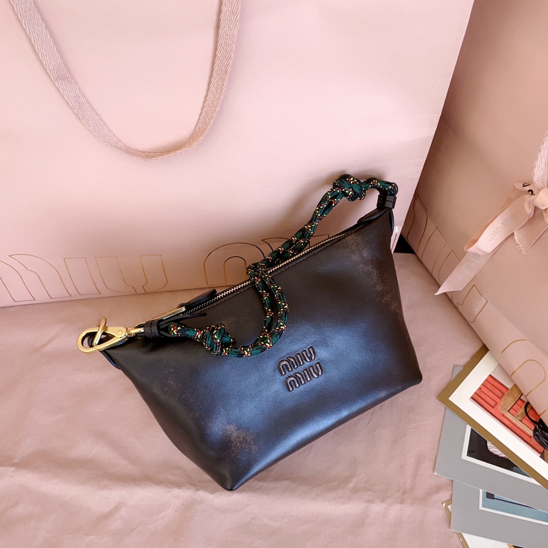 72125079e8a0b3d0db5bf508b12092e0_1768359439_6001.jpg 72125079e8a0b3d0db5bf508b12092e0_1768359439_6001.jpg