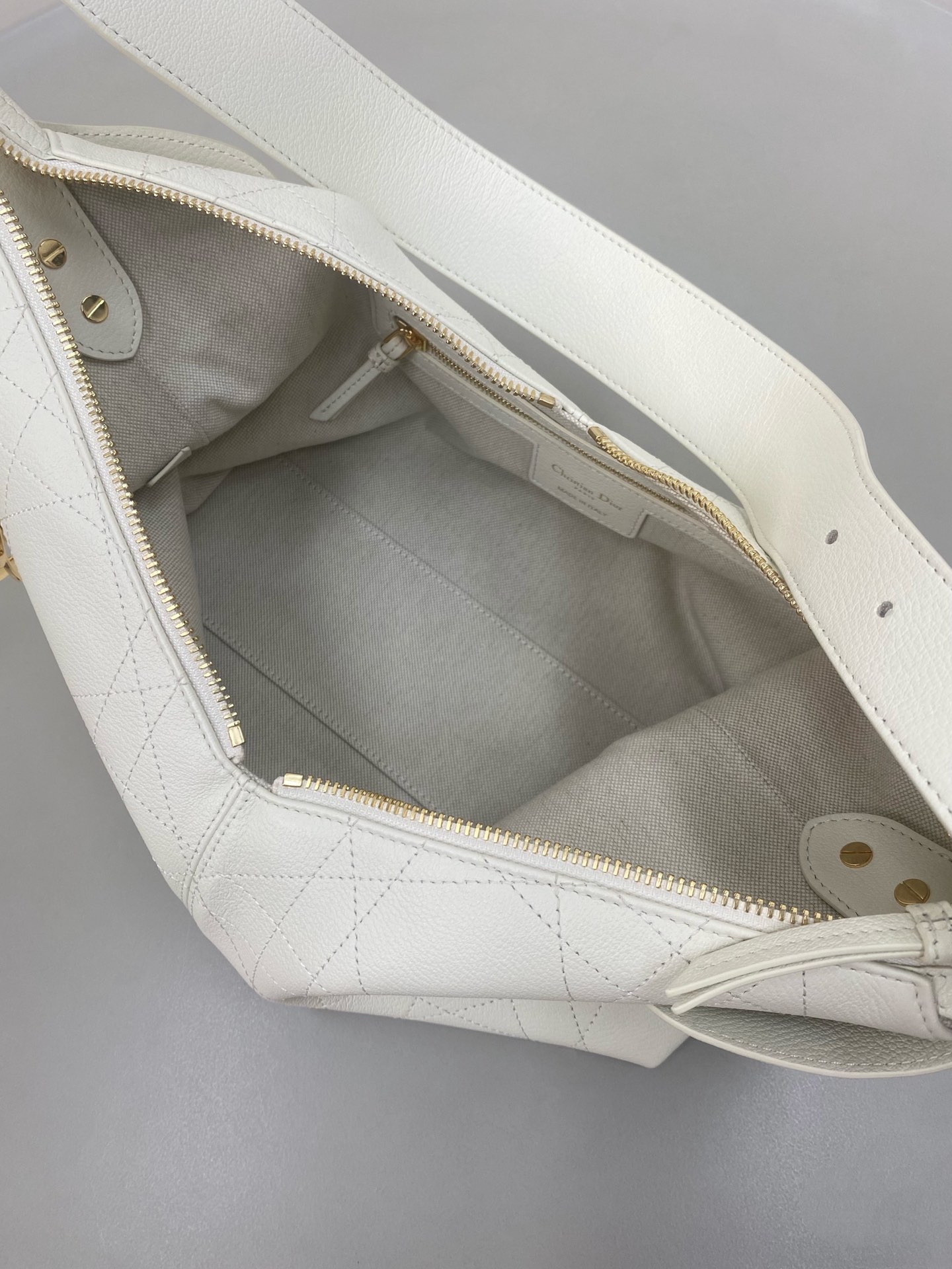 e95ca43b0ca8cab74cd58a81981f0252_1773214577_4145.jpg e95ca43b0ca8cab74cd58a81981f0252_1773214577_4145.jpg