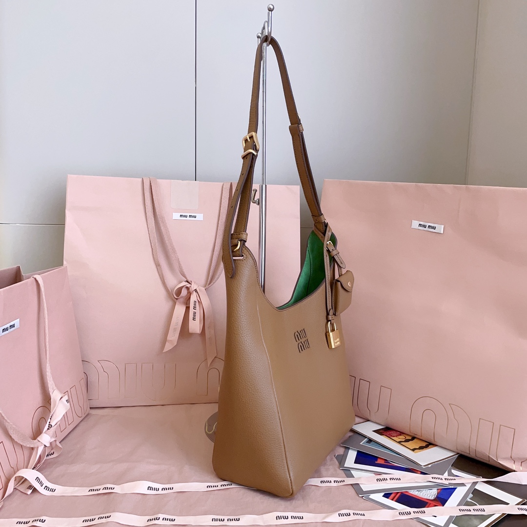 a6cc3327ecac1b34ae3be7a0d111df12_1775205745_3437.jpg a6cc3327ecac1b34ae3be7a0d111df12_1775205745_3437.jpg