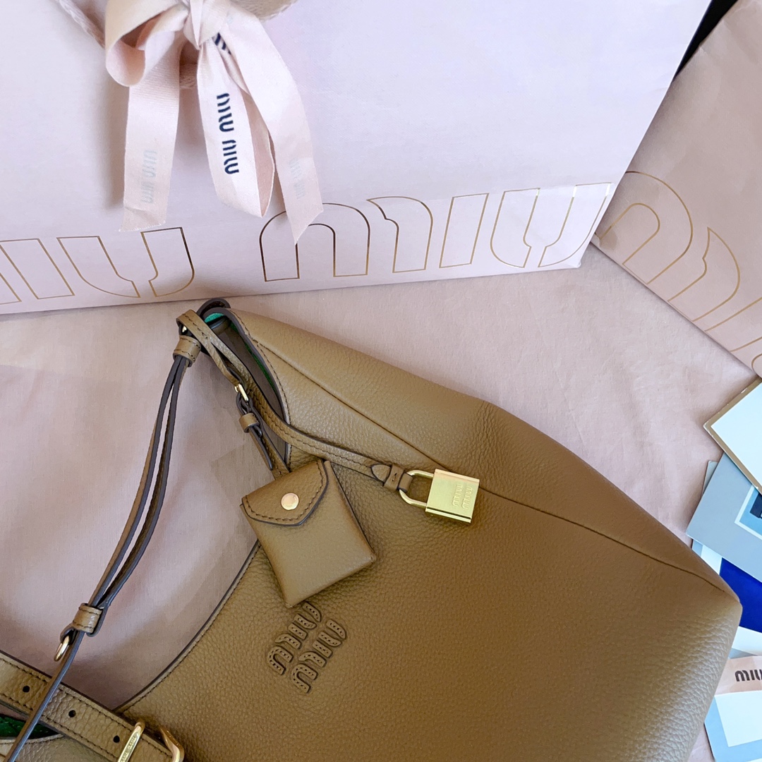 a6cc3327ecac1b34ae3be7a0d111df12_1775205745_5288.jpg a6cc3327ecac1b34ae3be7a0d111df12_1775205745_5288.jpg