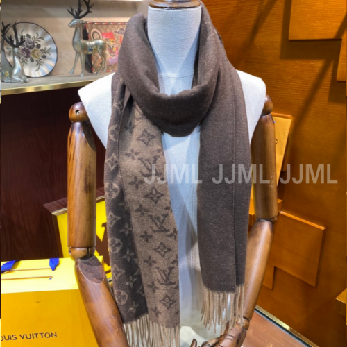 루이비통 모노그램 그라디엉 스카프 헤이즐넛