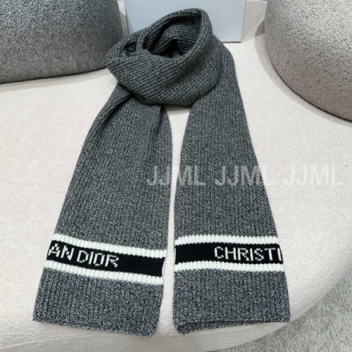 디올 크리스찬 디올 머플러 그레이