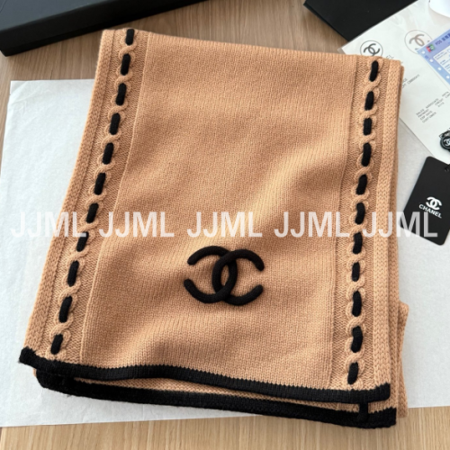 샤넬 엠브로더이 머플러 베이지