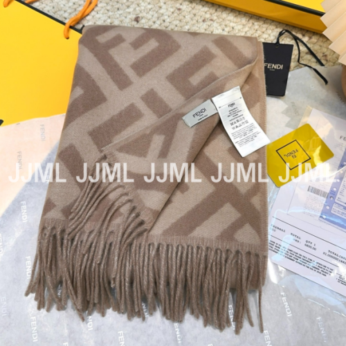 펜디 로고 패턴 머플러 베이지