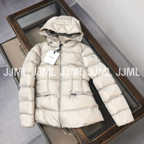 몽클레어 Avoce 베이지