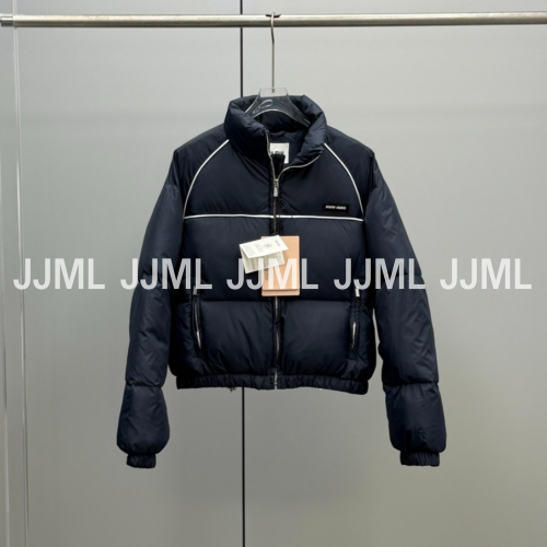 미우미우 파이핑 패딩 블랙