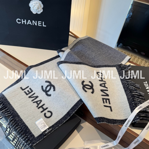 샤넬 라인 머플러 그레이