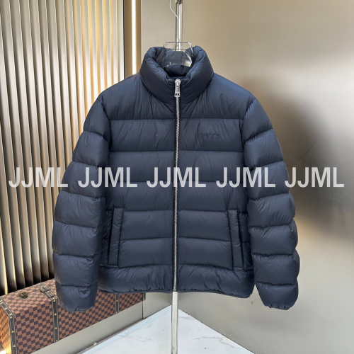 구찌 베이직 패딩 네이비