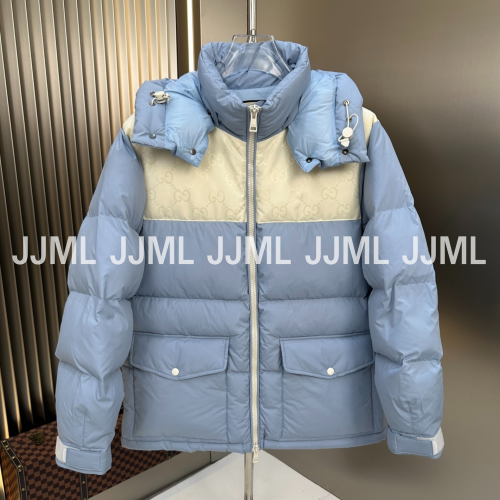 구찌 배색 패딩 스카이블루