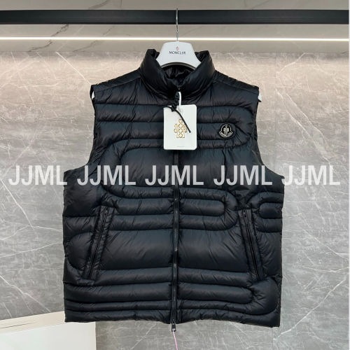 몽클레어 Moncler Emeishan 블랙