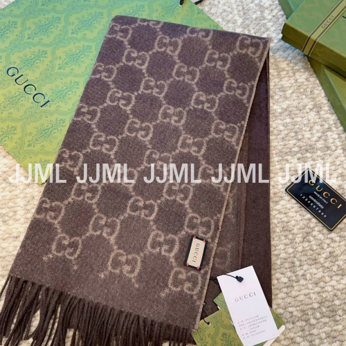 구찌 로고 머플러 브라운