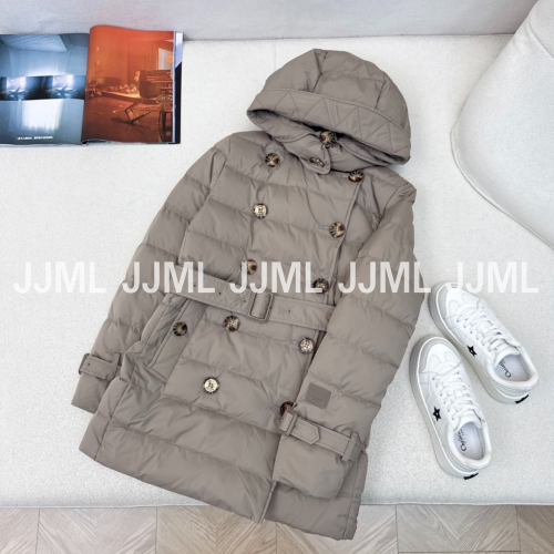 버버리 디테쳐블 미들 패딩 코코아