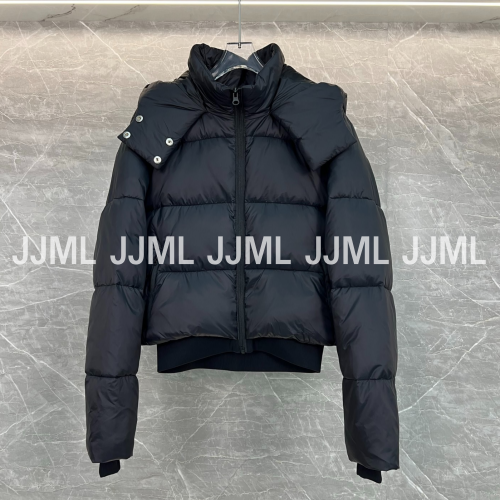 알로 alo yoga foxy puffer 패딩 블랙