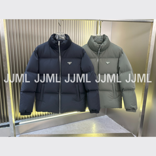 프라다 베이직 패딩 2컬러