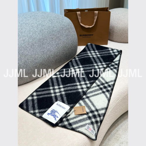 버버리 울 머플러 블랙