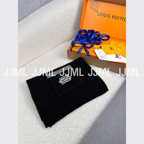 루이비통 콜드 레이캬비크 머플러 블랙