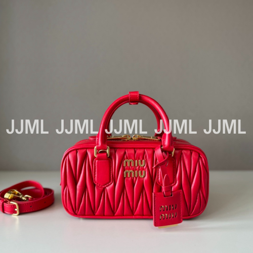 미우미우 5BB142 레드