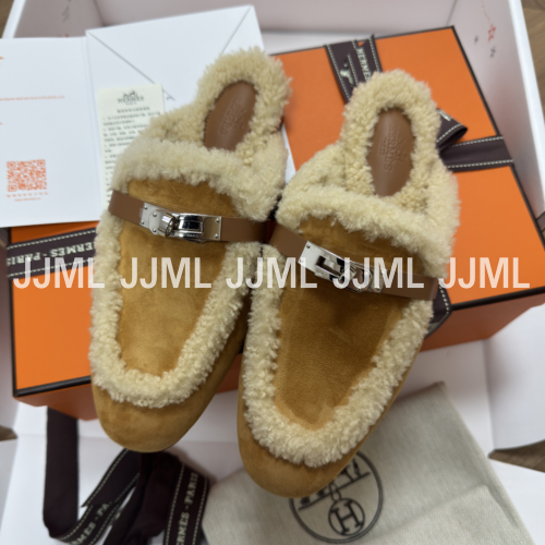 에르메스 Kelly 시어링 뮬 캬멜