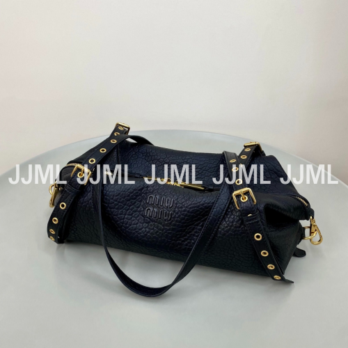 미우미우 가죽 숄더백 블랙