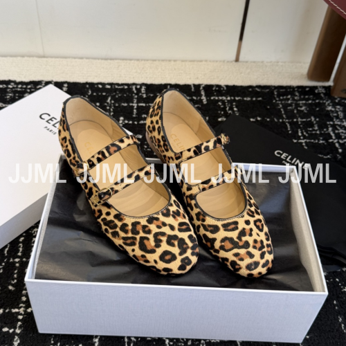 셀린느 메리제인 발레리나 레오파드