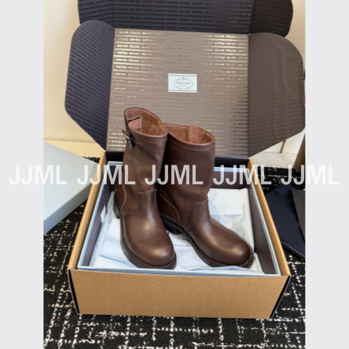 프라다 버클 미들 워커 브라운