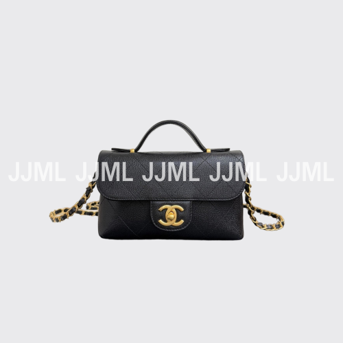 샤넬 미니 탑 핸들 플랩 백 블랙 캐비어 스킨 골드 메탈