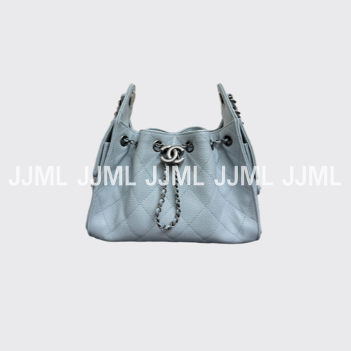 샤넬 25백 스몰 그레인드 카프스킨 블루 호보백