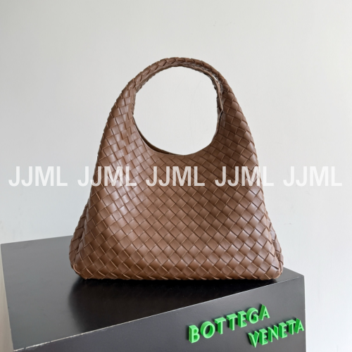 보테가 베네타 2025 캄파나 숄더백 브라운