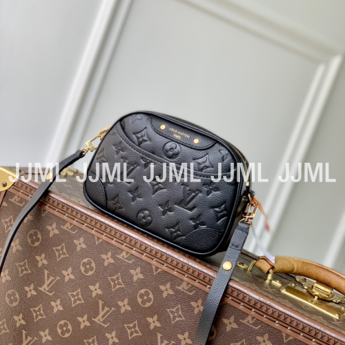 루이비통 타이니 카메라백 블랙 M25518