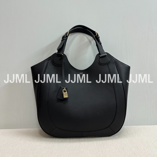 셀린느 메오백 블랙 수플 카프스킨