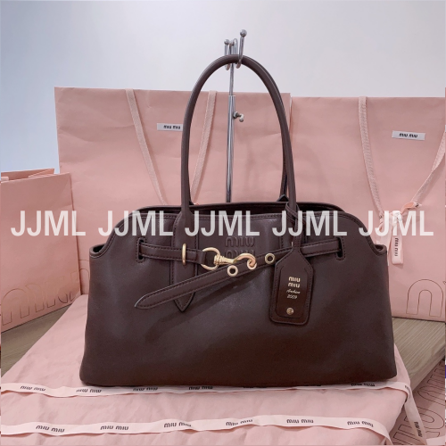 미우미우 아방뛰르 나파 가죽 백 브라운 5BG310