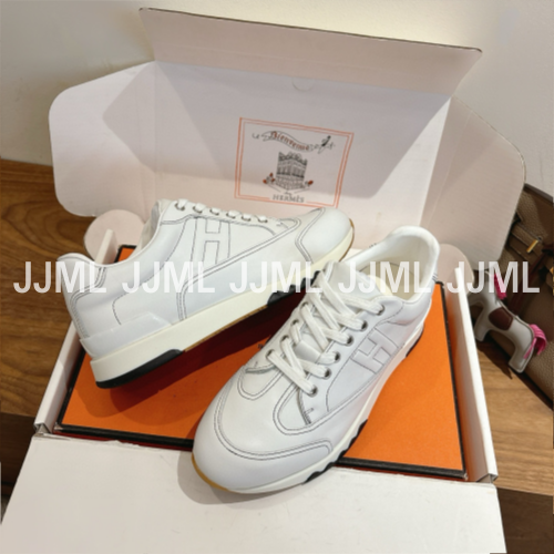 에르메스 트레일 스니커즈 화이트&블랙