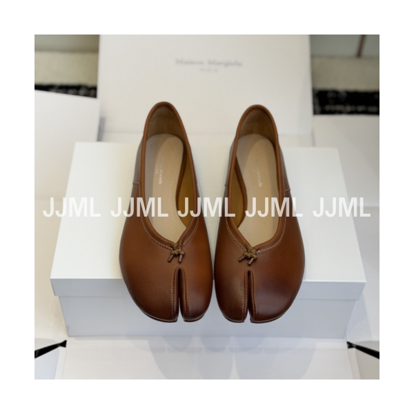 메종 마르지엘라 타비 발레리나 플랫 슈즈 브라운