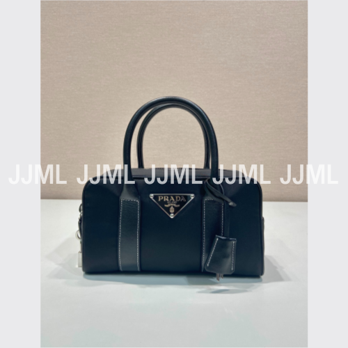 프라다 리나일론 탑핸들백 블랙 1BG846