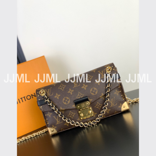 루이비통 트렁키 이스트 웨스트 (Trunkie East West) M27266