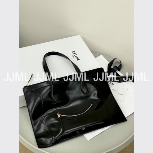 셀린느 플랫 카바스 뉴 러기지 블랙백