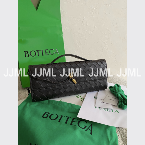 보테가베네타 안디아모 클러치 블랙