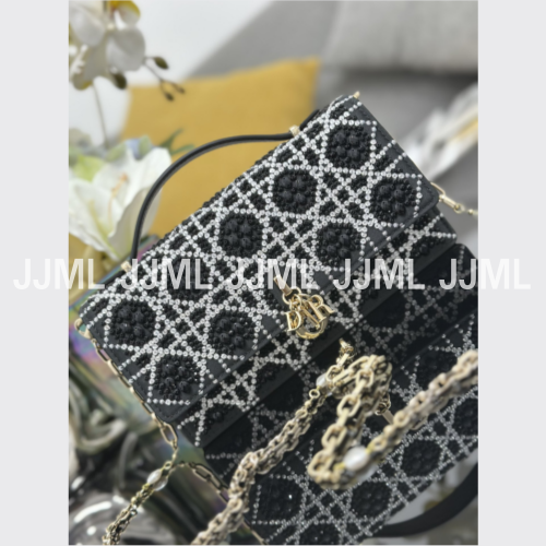 디올 미스디올백 블랙 크리스탈 비즈