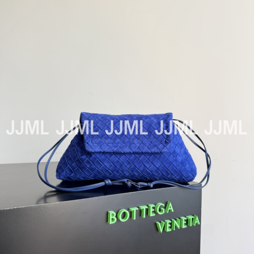 보테가베네타 지오르노백 블루로얄