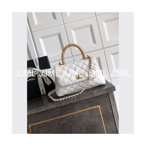 샤넬 25A 코코핸들백 23 화이트
