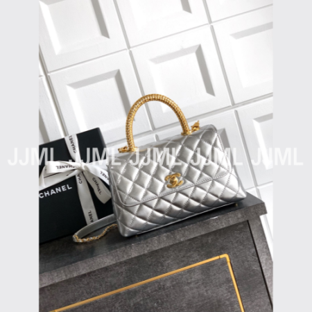 샤넬 25A 코코핸들백 23 실버