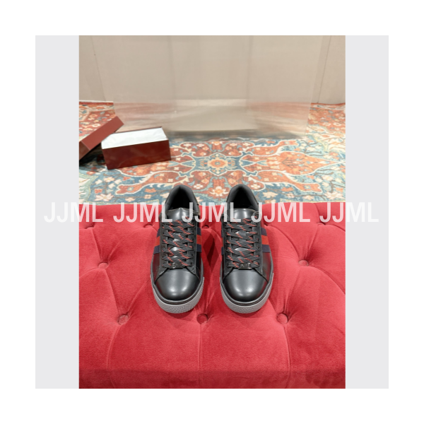 구찌 에이스 스니커즈 블랙 레더