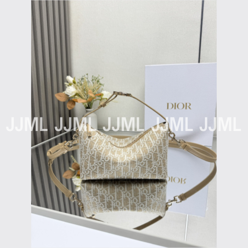 디올 새들 A5 트라이앵클 파우치백 자카드 베이지