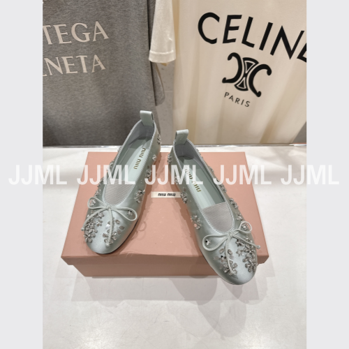 미우미우 새틴 크리스탈 발레리나 플랫 민트